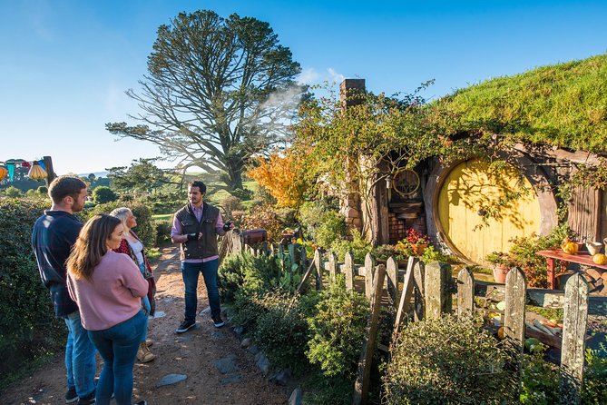 Small-Group Hobbiton and Waitomo Day Tour with Lunch from Auckland - Key highlights and what they mean for you