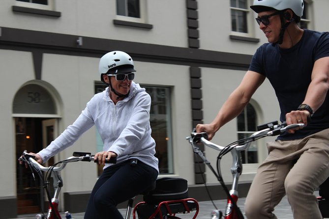 The Inside Loop: an electric bike tour of Auckland's Coolest Neighborhoods - Entering Auckland by e-bike from Princes Wharf