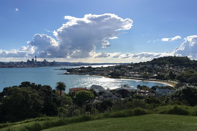 Volcanoes, Coasts, and Secret Spots Afternoon Tour in Auckland - What I’d Pack and Wear