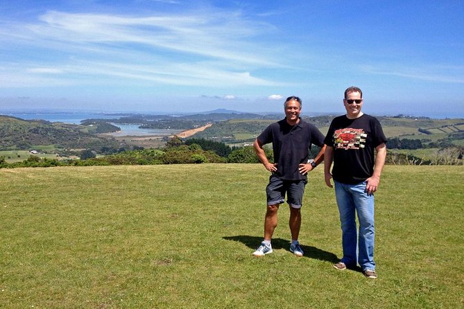 Waiheke Island Bush & Beach Walk - Getting to Waiheke: meeting point, ferries, and the smooth start