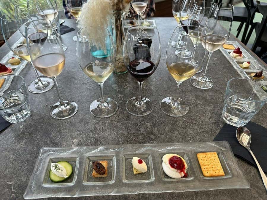 Waiheke Island Gourmet Food and Wine Tour with Lunch - The Heke Kitchen finale: craft whisky or a local wine glass