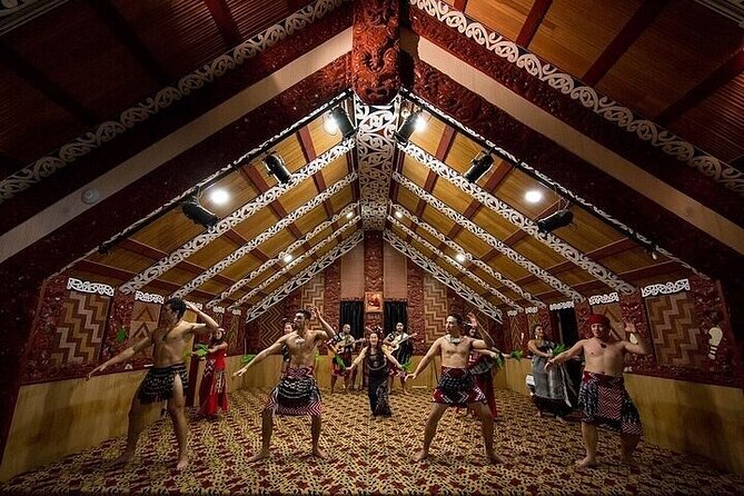 Waitomo Glow Worm Caves & Te Puia (Rotorua) Private Tour - Guide quality: why names keep popping up